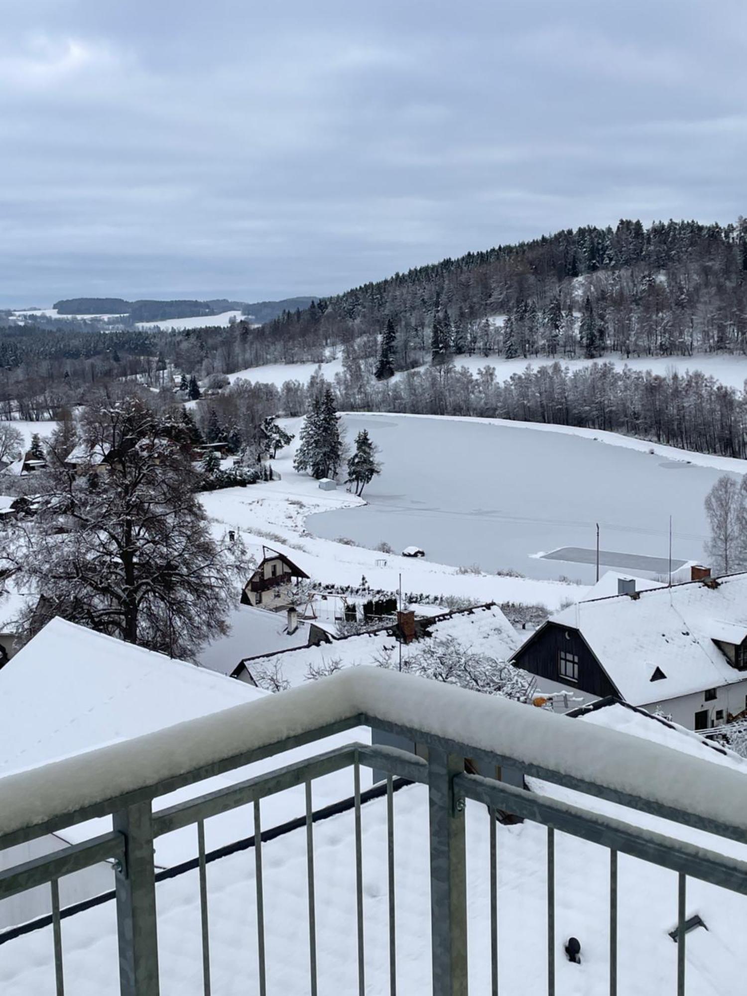 Apartman Na Upati Sumavy Stachy Esterno foto